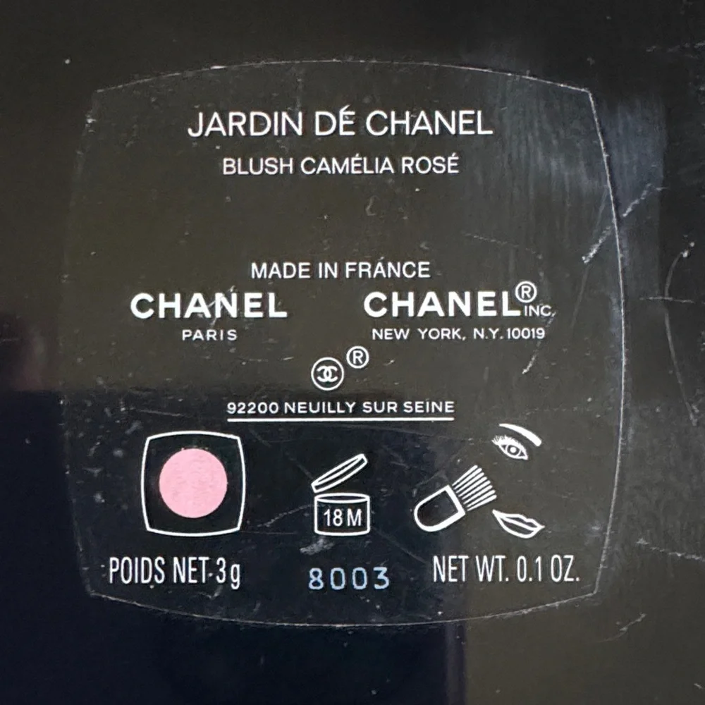 CHANEL Pink Mosaic Blush with Pale Pink Gloss - Picture 2 of 3